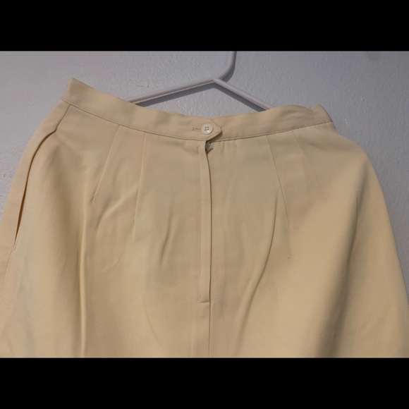 Christian Dior - Picture 9 of 12